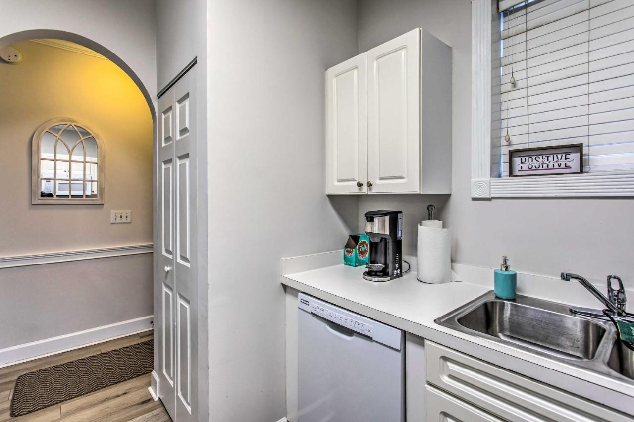 Breezy Coastal Condo 2 Mi To Shop, Golf, And Swim! Myrtle Beach Buitenkant foto
